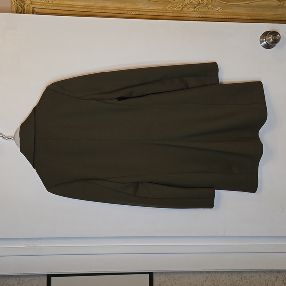 🌟Host Pick🌟New RW & CO olive green Jacket XS NWT - Picture 5 of 14